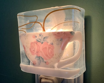 1 Tea Cup Fused Glass Plug In Kitchen Night Light Outlet Sconce