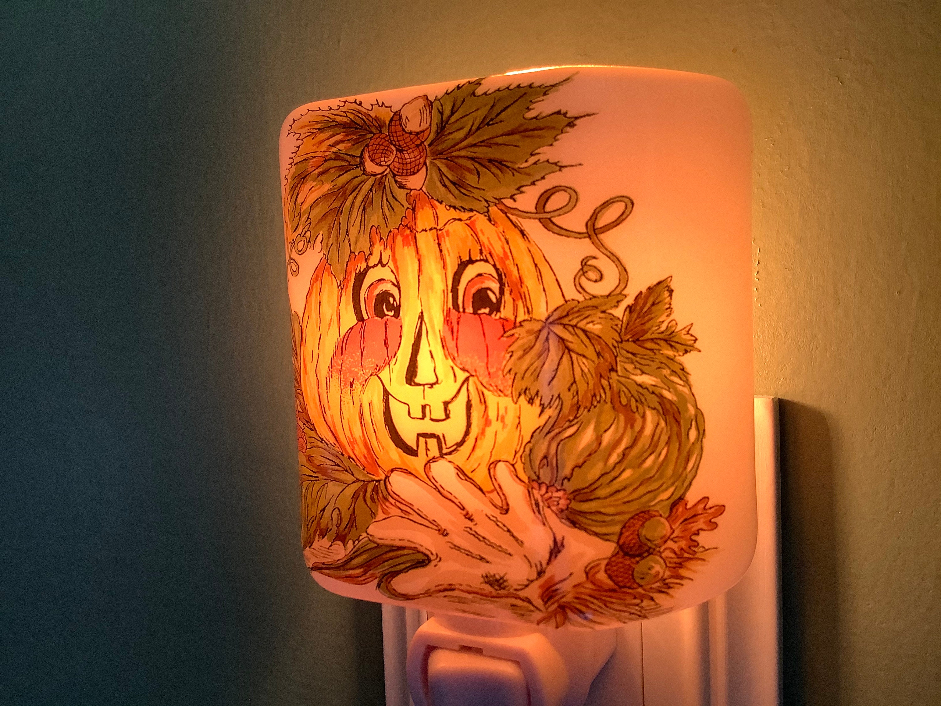 Pumpkin Fused Glass Plug in Halloween Jack O Lantern Night Light With ...