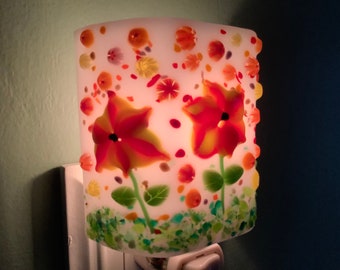 1 Murrini Springtime Splendor Fused Glass Plug In Flowers Night Light with Draped Curved Sides Outlet Sconce