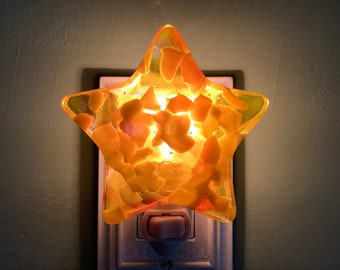 1 Yellow Star Fused Glass Plug In Night Light
