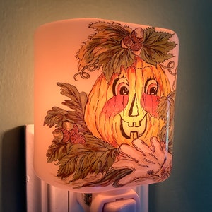 Pumpkin Fused Glass Plug in Halloween Jack O Lantern Night Light With ...