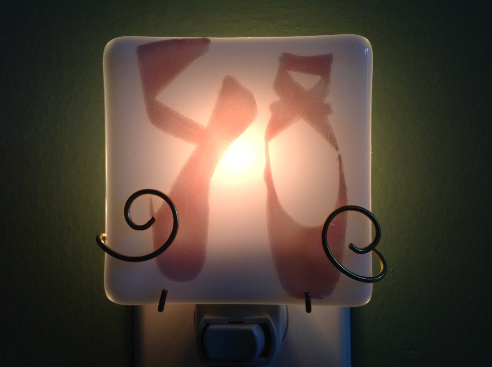 ballet slippers fused glass plug in night light or changeable shade ballerina