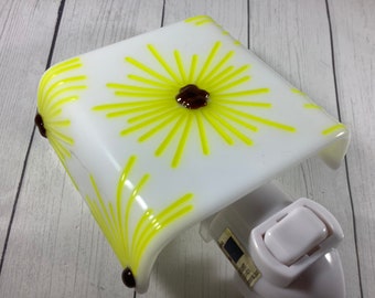 Yellow Starburst Flowers Fused Glass Plug In Night Light with Draped Sides