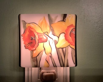 Daffodil Fused Glass Plug In Night Light Flower Sconce with Draped Sides Discounted