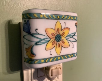 Yellow Flower Fused Glass Plug In Night Light with Draped Outlet Sconce