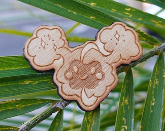Cosmog Wooden Pin