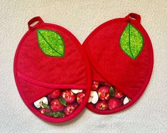 Apple Potholders, Oven Mitts, Pocket Potholders, Pot Holders, Hot Pads, Red Kitchen, Hostess Gift, Gift Under 25,Birthday Gifts,Housewarming