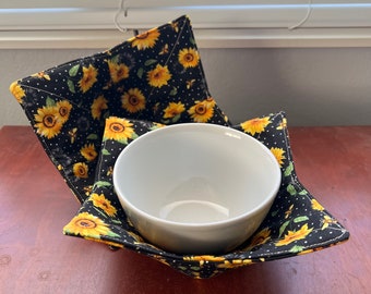 Set of Two Microwave Bowl Holder,Free Shipping,Insulated Bowl Hot Pad,Hostess Gift, Housewarming,Gifts Under 20,Birthday,Bowl Cozies,Bowlzie