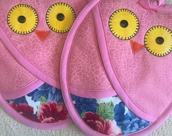 Owl Potholders: Floral Fabric, Insulated Pocket Hot Pads - Set of 2
