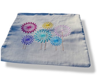 Knitting needle bag, needle roller, needle organizer, light gray linen embroidered with colorful dandelions