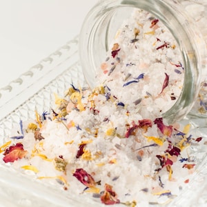 Aromatherapy Floral Bath Soak - Handcrafted Bath Salts for a Spa-like Experience