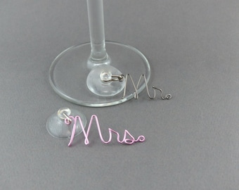 Mr & Mrs or Bride Groom Wedding Wine Glass Charms |Suction Cup Wine Charms for all Glasses | Unique Wedding Favors