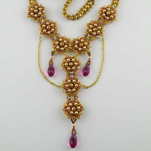 Beading Tutorial - La Petite Fleur Necklace