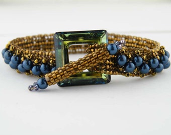 Beading Tutorial - Toggle Bracelet