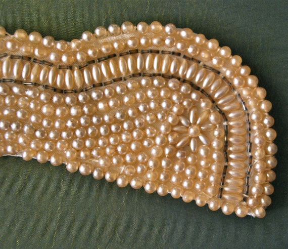 Elegant Beaded Collar from Japan - image 3