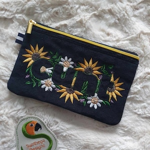 Pretty cunt flower bag 5 x 7 ITH DIGITAL FILE only for embroidery machines