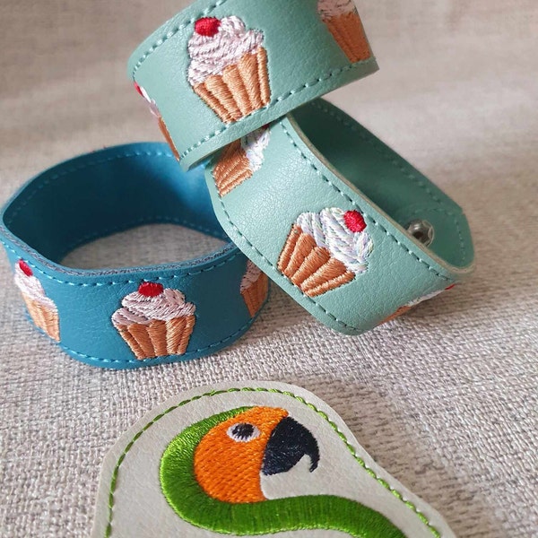 Cupcake Armband 5 x 7 ITH DIGITAL FILE nur für Stickmaschinen inkl. 3 Größen blanko 21, 19 und 17 cm lang und 3 Laschen