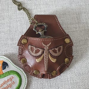 NF Pocket watch holster 5 x 7 ITH DIGITAL File for embroidery machines only