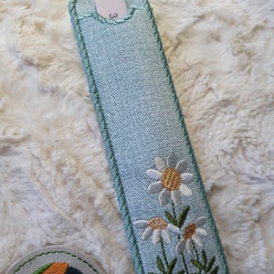 Daisy nail file or pen holder 5 x 7 ITH DIGITAL FILE for embroidery machines only,