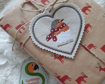 Robin in scarf heart ornament 4 x 4 ITH DIGITAL FILE