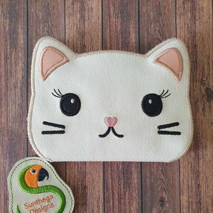 Monedero coño (gato) billetera bi plegable 6 x 10 ITH ARCHIVO DIGITAL solo para máquinas de bordar,
