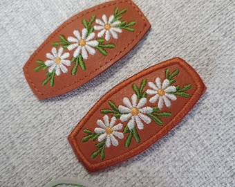 NF Daisy hair clip cover 4 x 4 ITH DIGITAL File for embroidery machines only