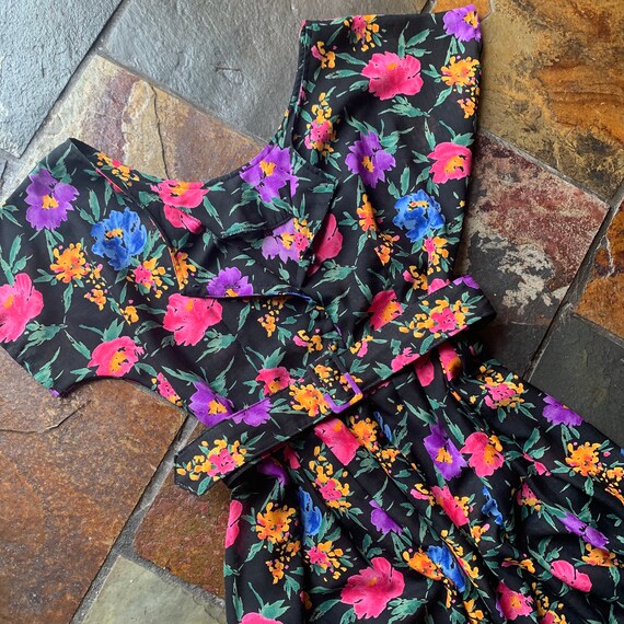 80s Floral Day Dress | Size M-L