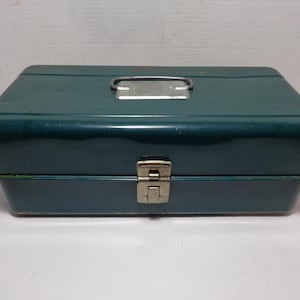 Vintage Liberty Steel Chest Corp. Rochester, NY Model L-213 Green 2-TierMetal Fishing Tackle Box All Original Vintage Liberty Steel Chest Corp. Rochester, NY Model L-213 Green 2-TierMetal Fishing Tackle Box All Original