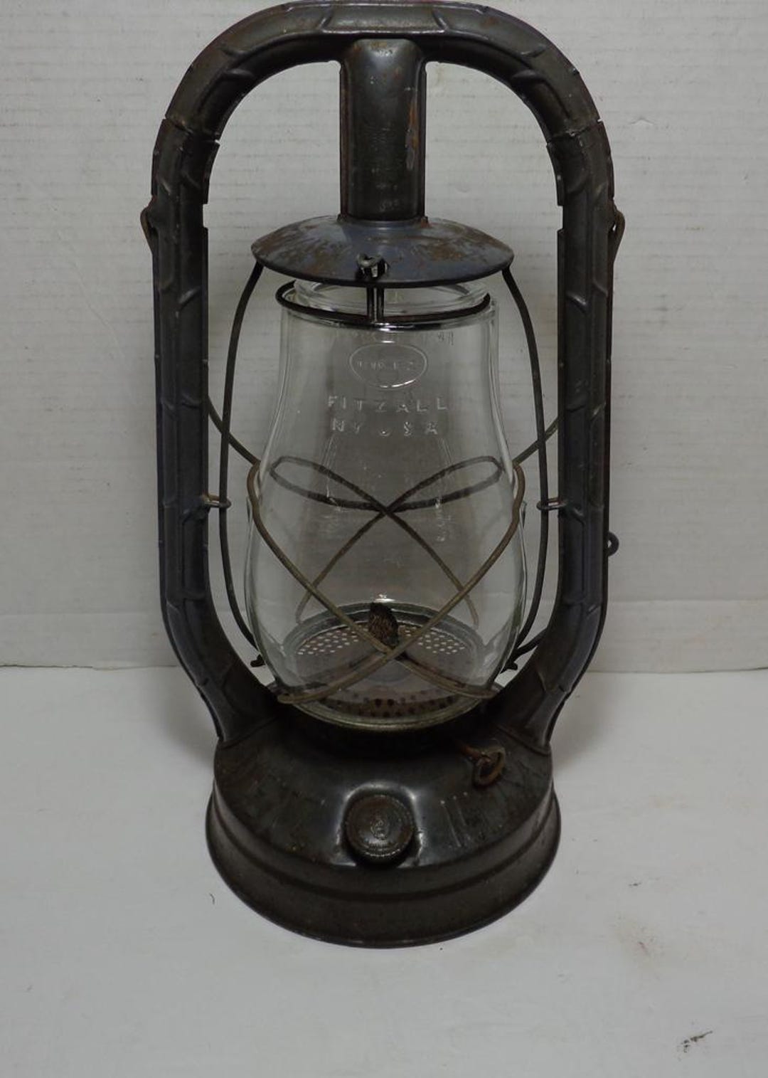 Vintage DIETZ MONARCH Kerosene Lantern Lamp Syracuse Factory NY S