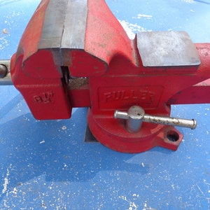 Littlestown bench vise deals