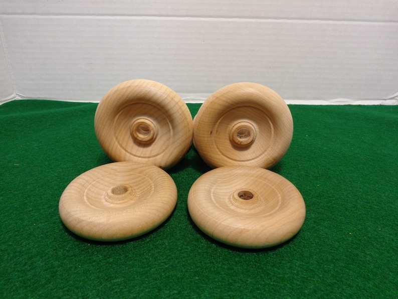 Wooden Toy Wheels And Axle Pegs 4 2 3 Image 0 1