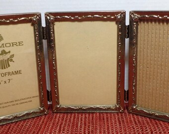 Vintage BILTMORE PHOTORAME Triple Brass Folding Picture Frame, 3 piece 5" X 7" Brass picture frames