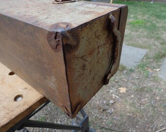Vintage PARK Carpenters TOOL BOX With Tray 32