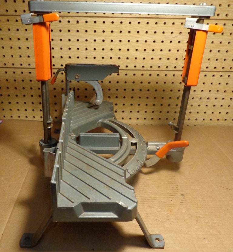 Vintage Craftsman 26 Inch 10 TPI Hand Miter Saw With Miter Box and Hold