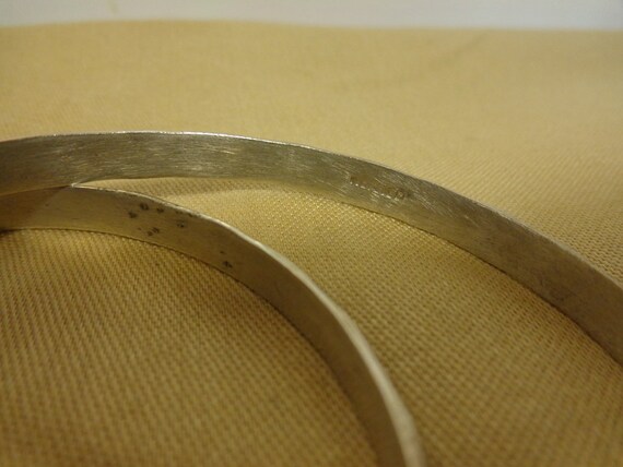 Vintage Mexico Silver Bangles Nice Etching 8 1/2"… - image 2