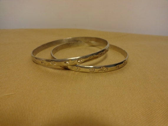 Vintage Mexico Silver Bangles Nice Etching 8 1/2"… - image 5