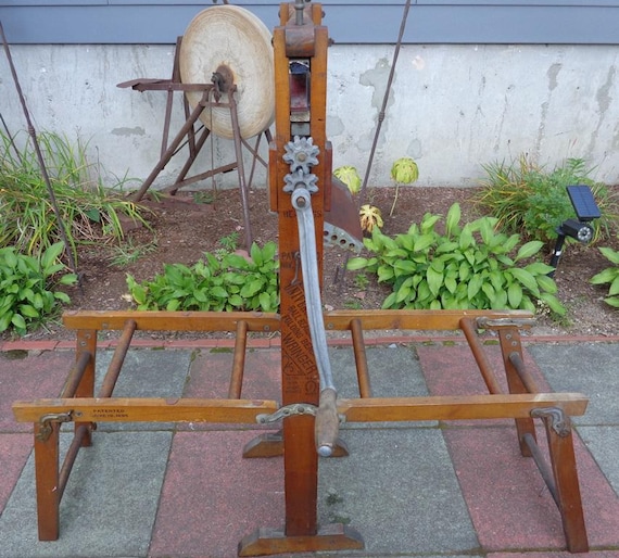Vintage the AMERICAN WRINGER Co. N.Y. Wood Folding Double Tub