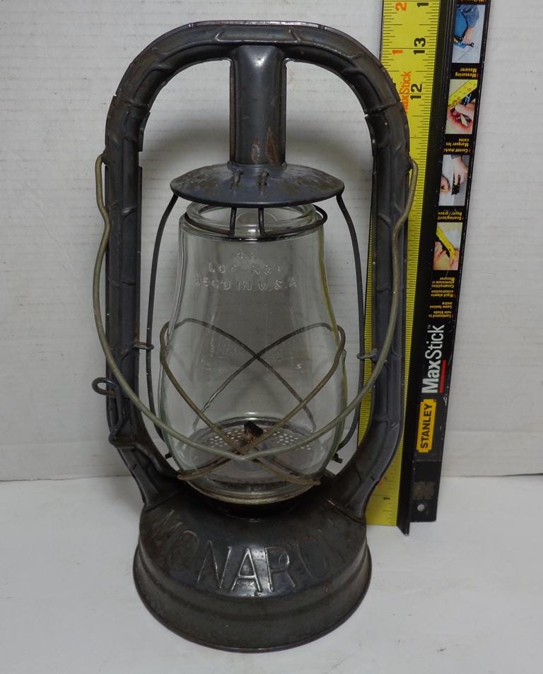 Vintage DIETZ MONARCH Kerosene Lantern Lamp Syracuse Factory NY S