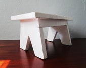 Vintage Stepstool Footstool, Wood Painted White, Step Stoo,l Small Ladder, Kitchen stool, Handy Step-Up, Plant Stand