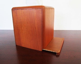 Good Wood Tissue Box Cover Genuine Teak Upright Square Bathroom Rustic Simple Clean Nature Boho Zen