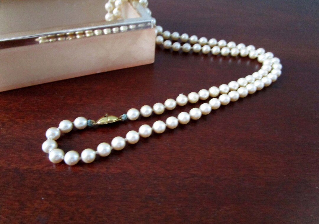 ★早期完売★VINTAGE HOLLYWOOD★5-way Knotted Pearl Necklace Vintage 1950s Pearl Necklace 5mm wide knotted 14 Karat Gold