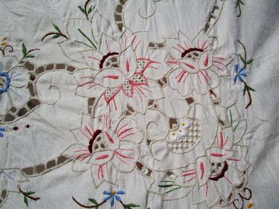 Hand Embroidered Tablecloth Lavish Multi Colored Floral Oval 66x96" Cotton with Cut Work, Wedding Banquet Size