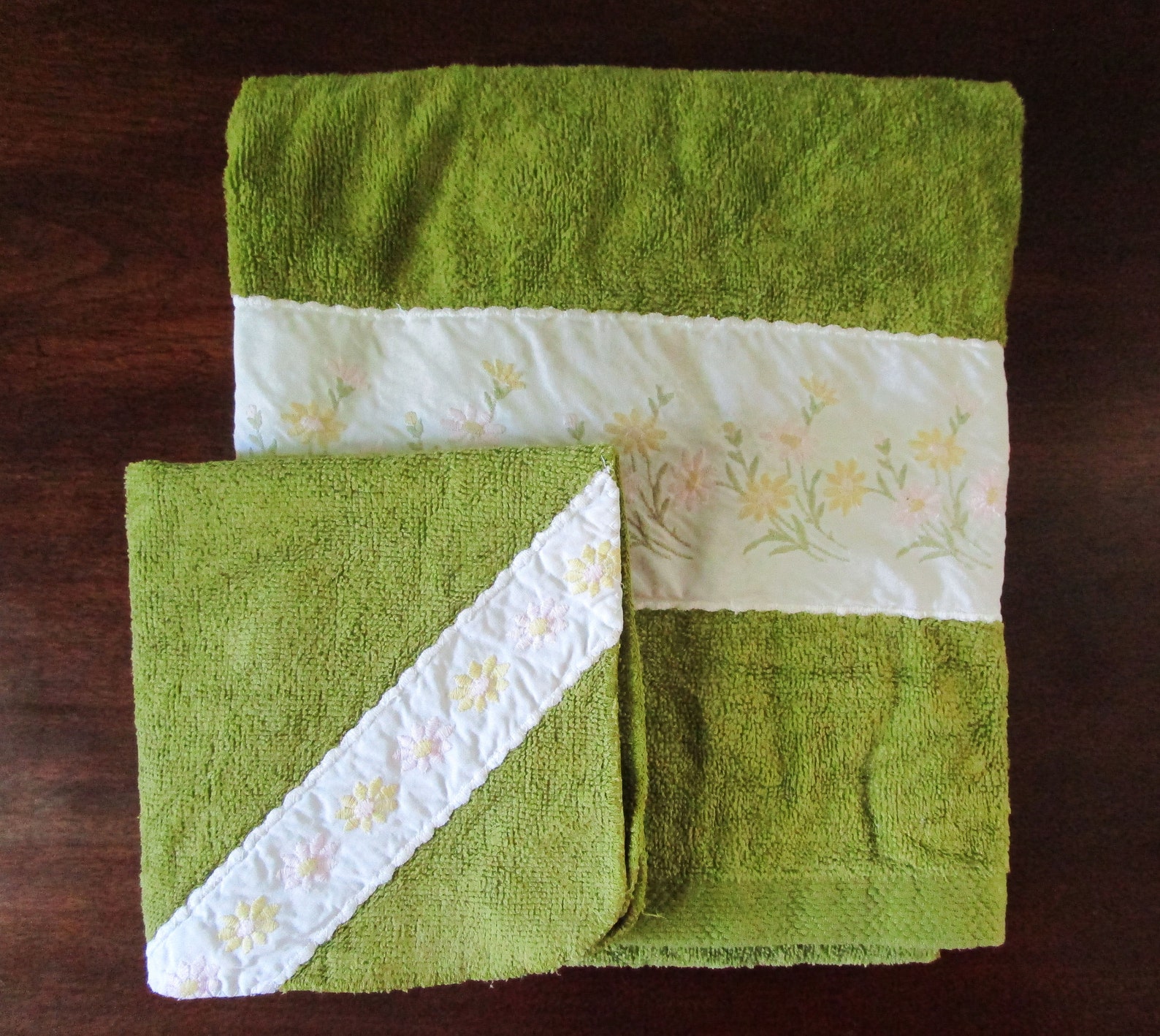 2 Vintage 1970s Bath Towels & Washcloths SPRINGMAID USA Olive Etsy