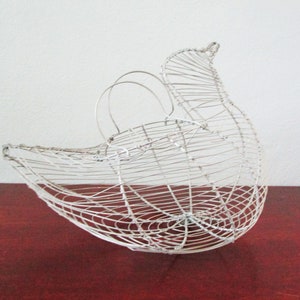 Vintage Chicken Wire Egg Basket, Original Farmhouse, French Country Decor, Gathering Wire Egg Holder