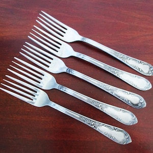Amefa Stainless Scrolls Leaf Pattern Set of 5 Dinner Forks, Holland Flatware Satin Vintage Vintage Silverware Discontinued