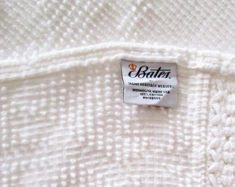 Vintage Bates of Maine Cotton Chenille Bedspread Comforter Pure White QUEEN Size 106x118 inch Hobnail Bohemian Granny Chic Grandmacore