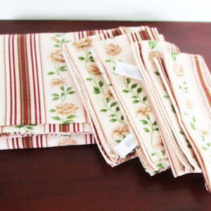 Liz Claiborne Tablecloth with Napkins Red Burgundy Striped Pink Roses 60x50 inch All Cotton