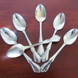 CHATEAU Oneida Craft Deluxe Mid Century Stainless Flatware Set of 6 Teaspoons Glossy Silverware Floral, Vintage Silverware