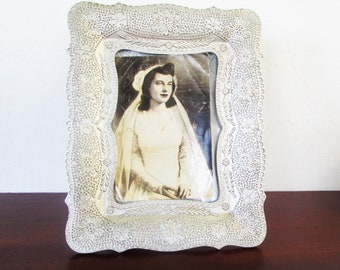 Vintage Picture Frame  Silver for 5x7 inch Image Photo Silver Floral Design Belle Maison Portrait Frame Easel Style Horizontal or Vertical