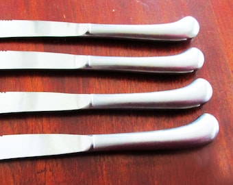 Roberts JEFFERSON MANOR Stainless Flatware 4 Dinner Knives by Stanley Roberts, Pattern Discontinued